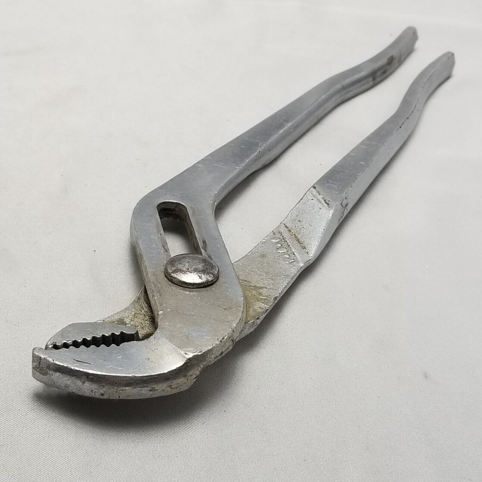 Proto Tools 10″ Tongue and Groove Pliers Metal Handle 243 Vintage Made In USA