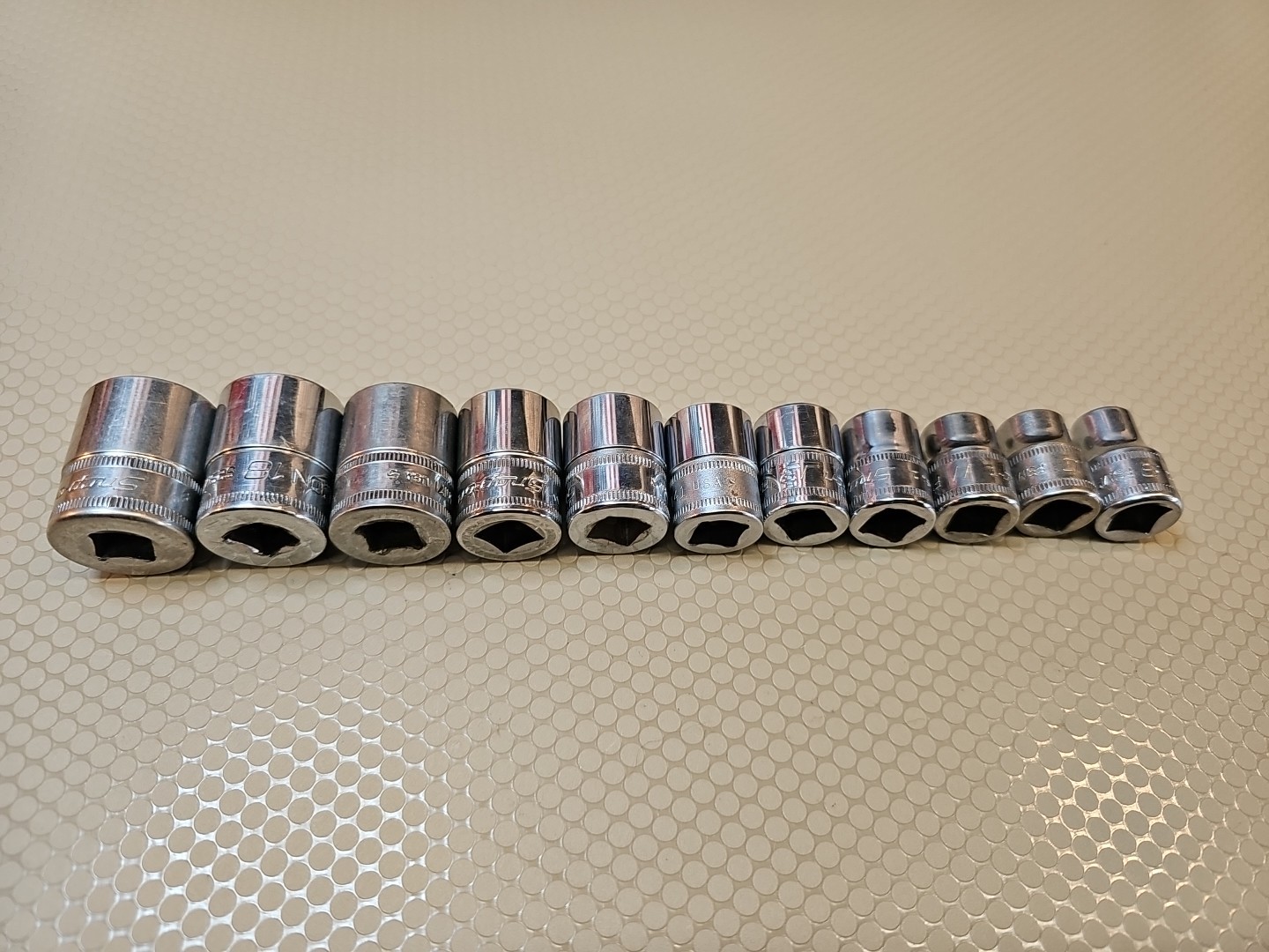 Snap-on FSM 11 pc 3/8″ 6-Pt Metric Shallow Socket Set- 9mm to 19mm USA *READ*
