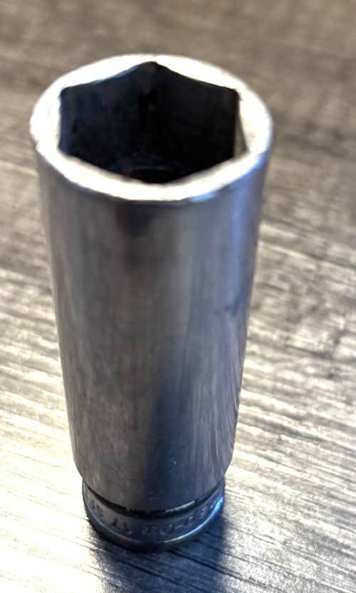 Snap-On #SFSM17 17mm Deep 6 Point Socket 3/8″ Drive USA