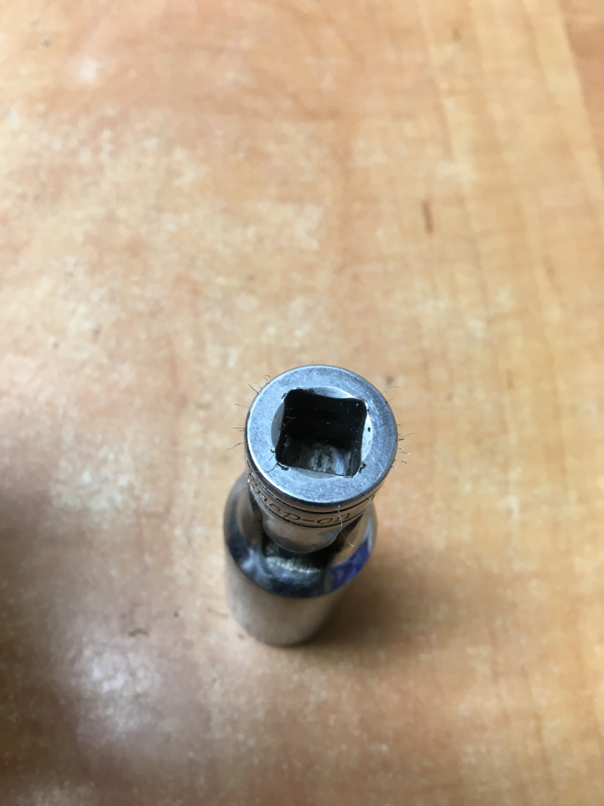 Snap-On Tools – 13/16″ SAE Swivel Spark Plug Socket, 3/8” Drive, # S9704CFU
