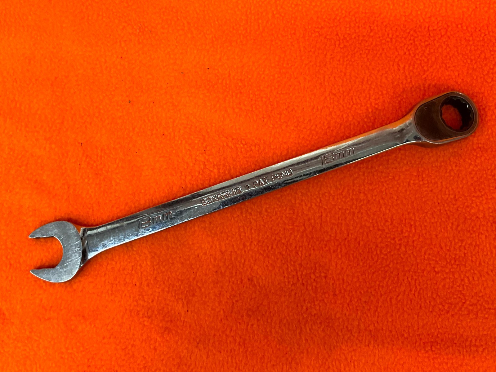 Snap-on Tools Reversible Ratcheting Combo Wrench Metric 18mm SOXRRM18