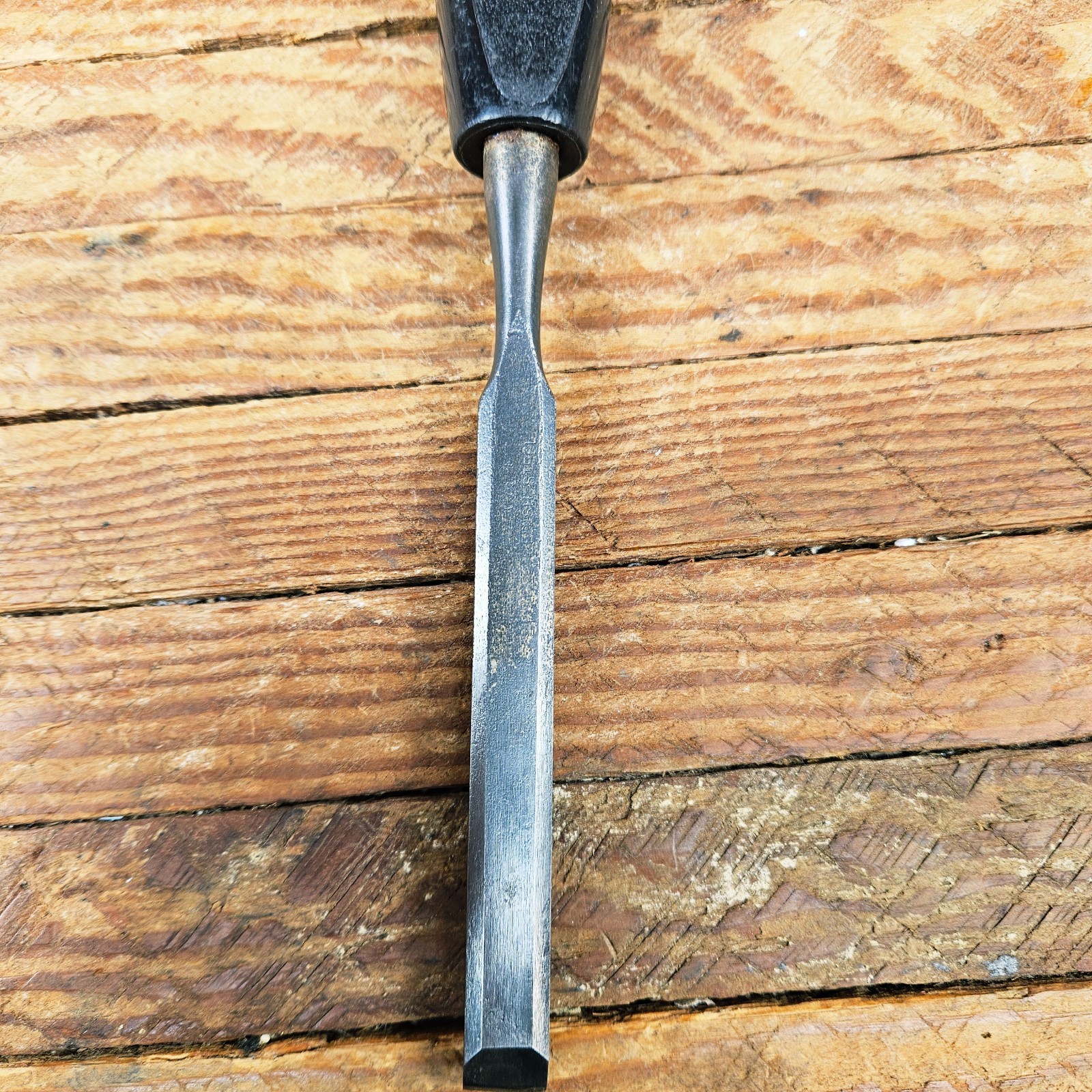 Vintage Sandvik 1/2 In Tip Woodworking Wood Chisel Beveled Swedish Steel 1/4”
