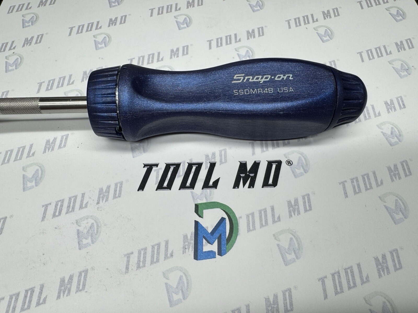 Snap-on Tools NEW POWER BLUE Hard Handle Ratcheting Screwdriver w/Bits SSDMR4B