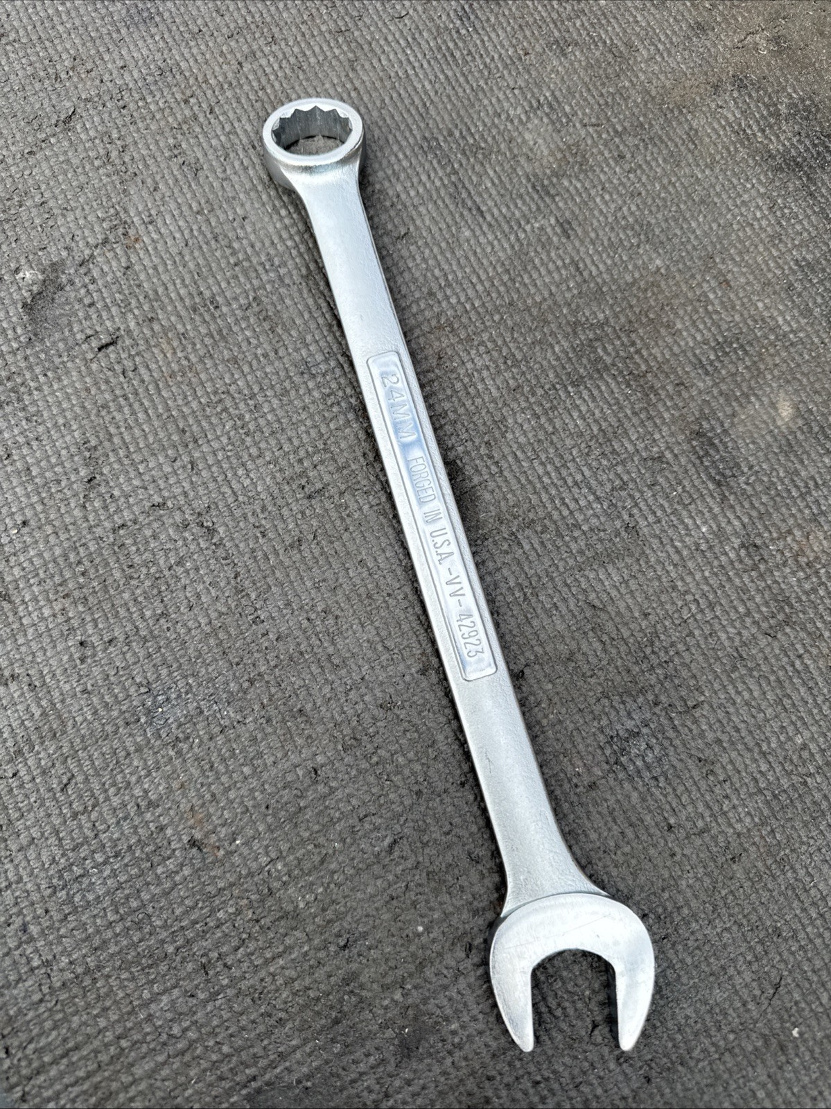 SEARS Craftsman NOS Metric MM Combination Wrench, USA 12pt, 24mm VV 42923