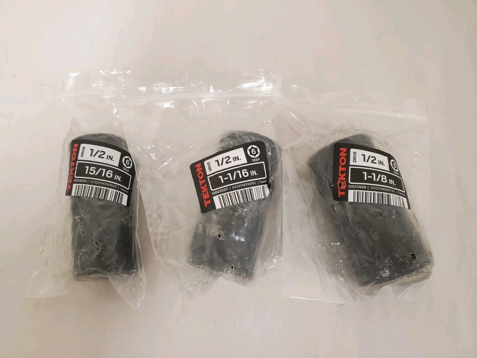 *Lot of 3* TEKTON 1/2 in. Drive 6-Point Impact Sockets – 15/16″, 1-1/16″, 1-1/8″
