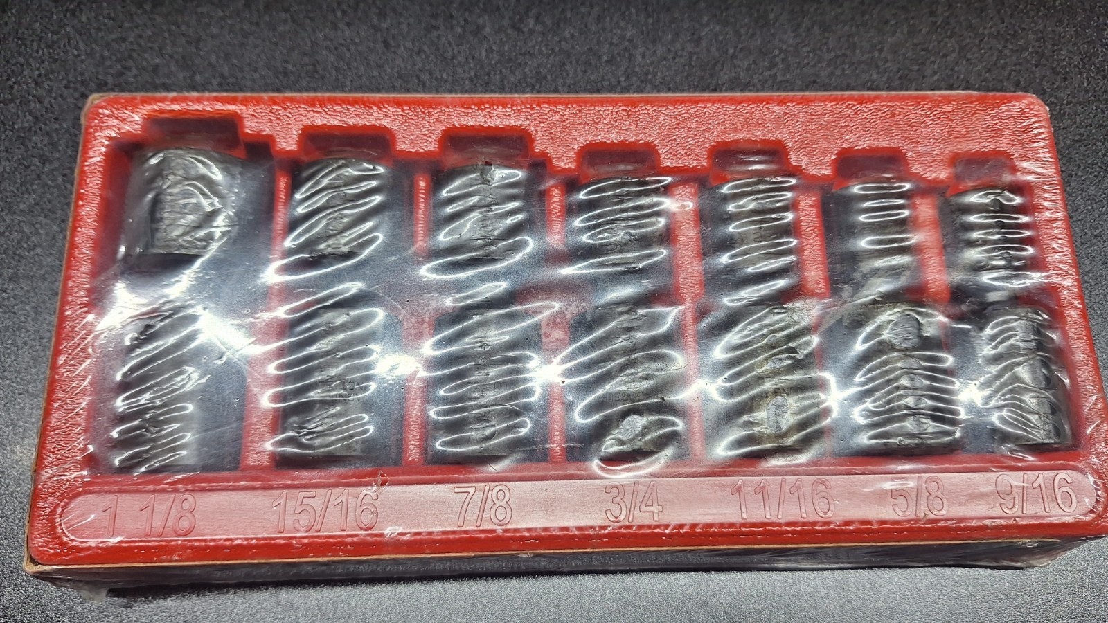 Snap On 1/2″ Drive Wobble Socket Set SAE 9/16 to 1 1/8 Inch Set 3071PLY SEALED