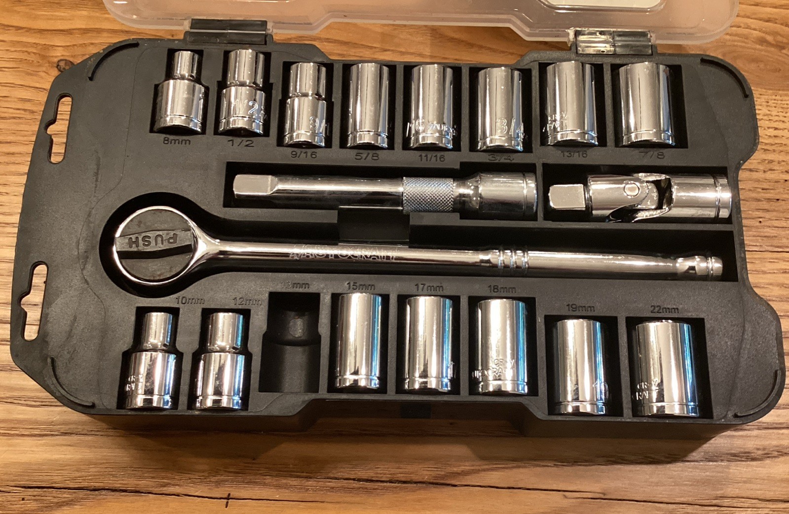 Autocraft Ratchet Socket Set 1/2” Drive SAE Metric 19 Pc Missing 13mm Socket