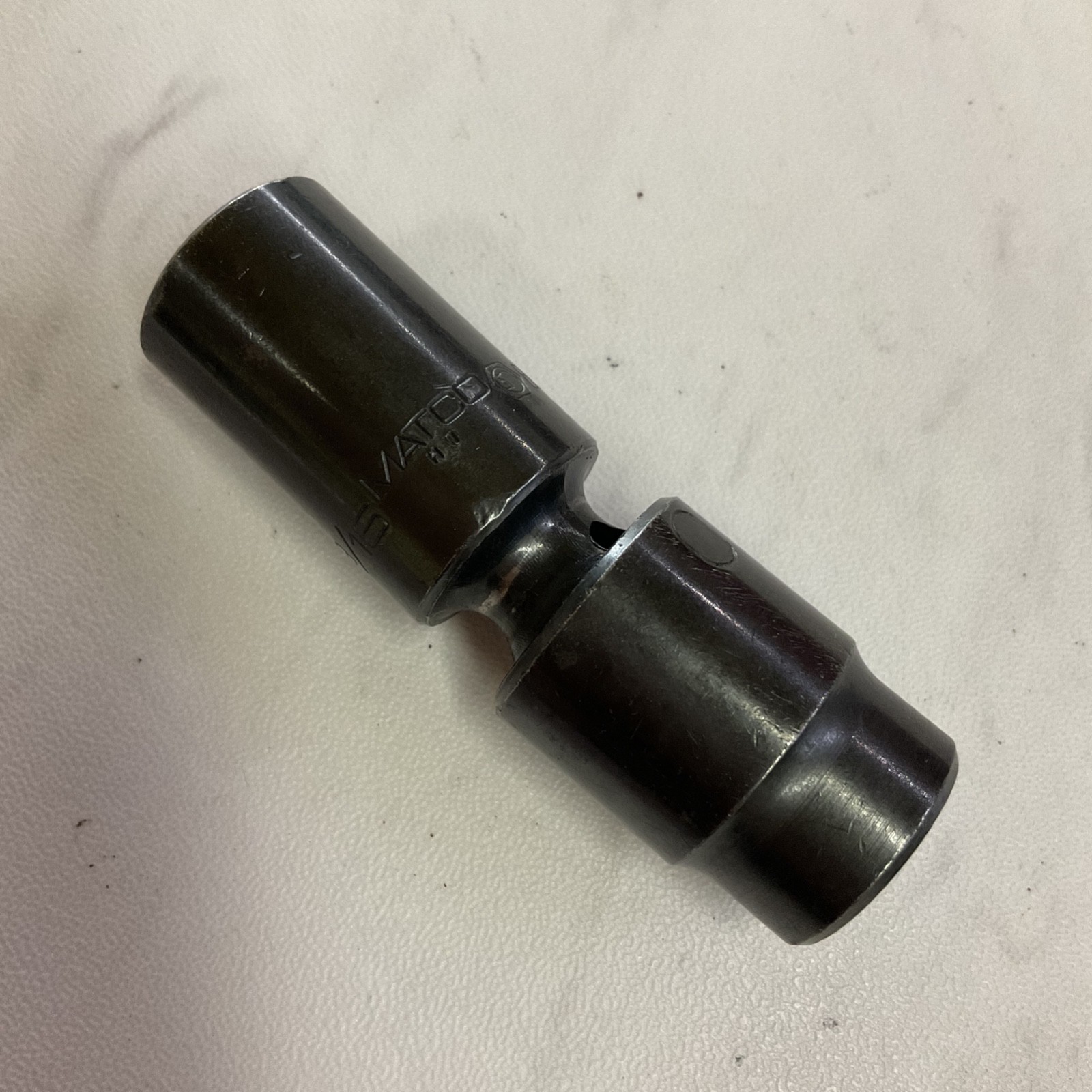 Matco 9/16″ Deep Swivel Universal Impact Socket 3/8″ Drive 6 Point BDUP186
