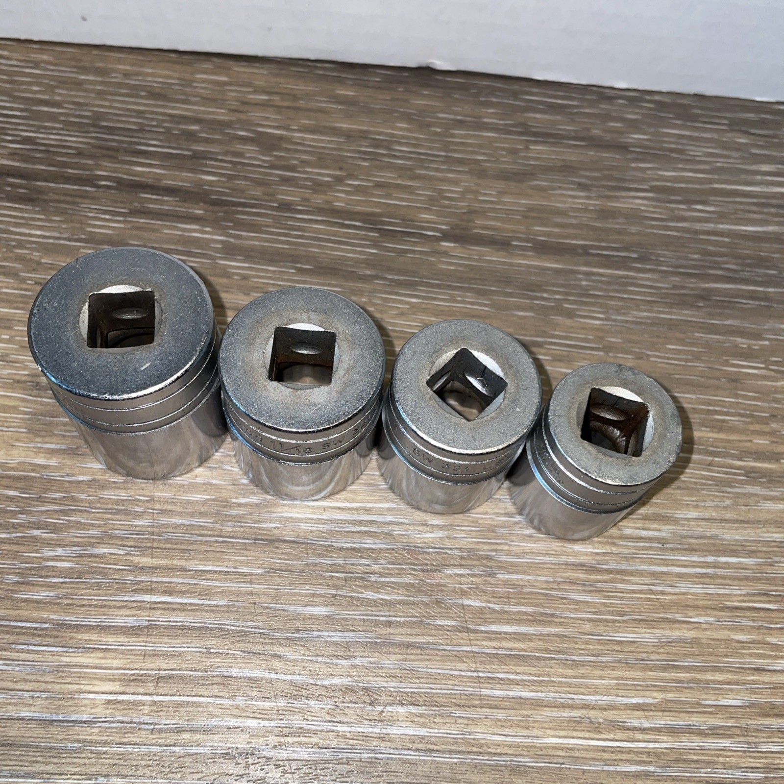 LOT Of 4 Snap-On 1/2″ Sockets SW 12 Point SAE Set Of 4 Pieces.