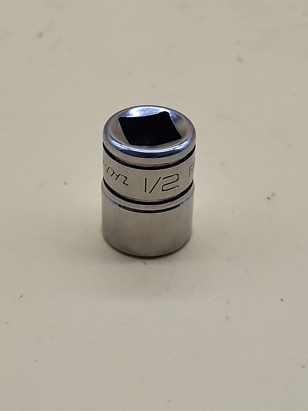 Snap-On Tools 3/8″ Dr 12 pt 1/2″ SAE Shallow Chrome Socket F161 USA