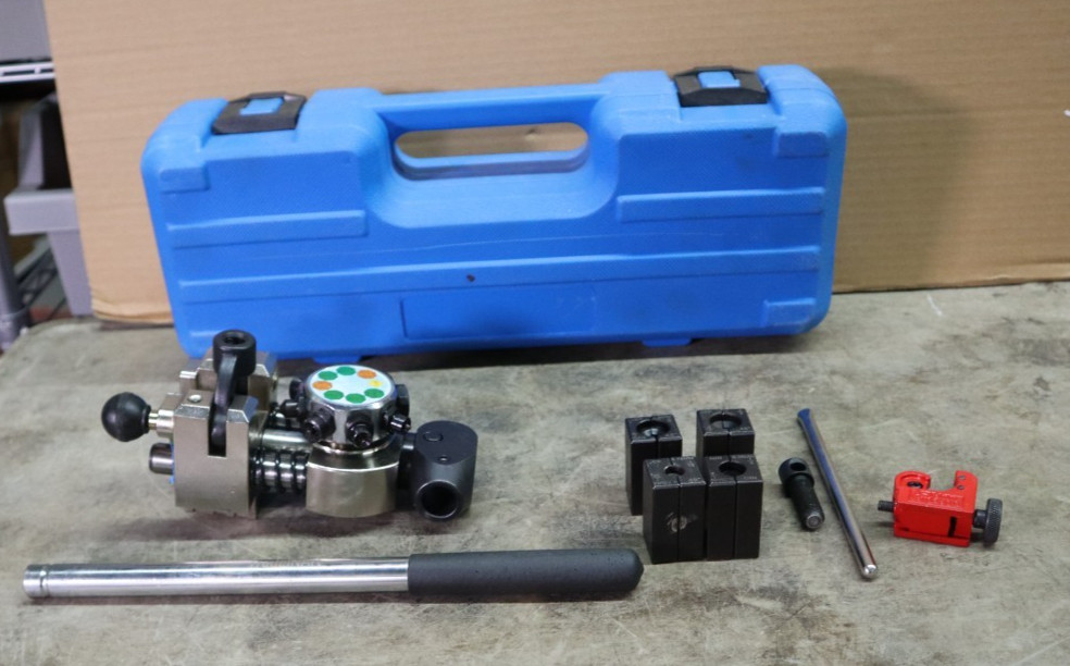 Professional Brake Line Flaring Tool Kit 45 Degree Single for Garages