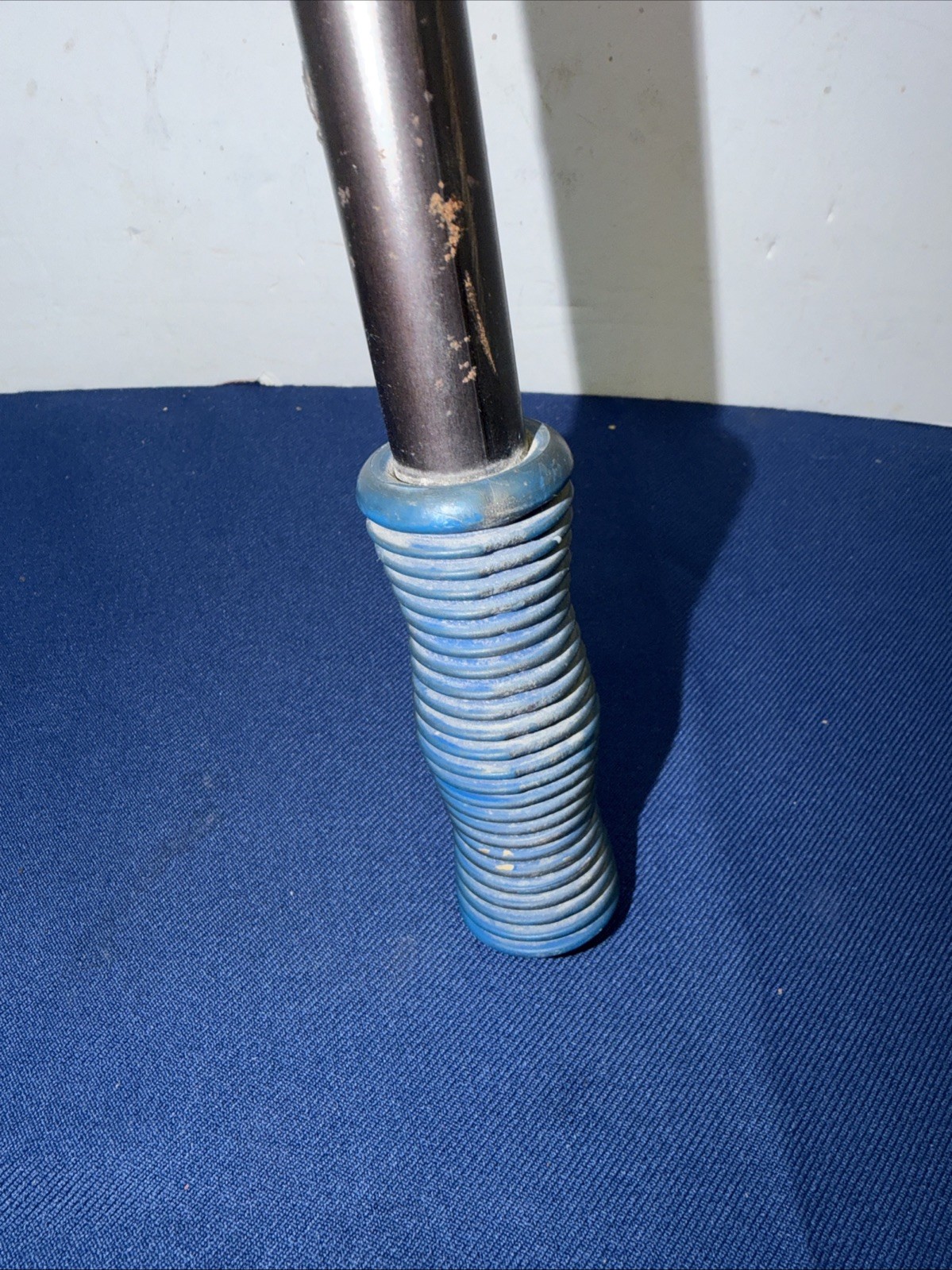 Vintage Tool Aid 19800 Heavy Duty 1/4″ Rivet Gun. Good Used Condition.