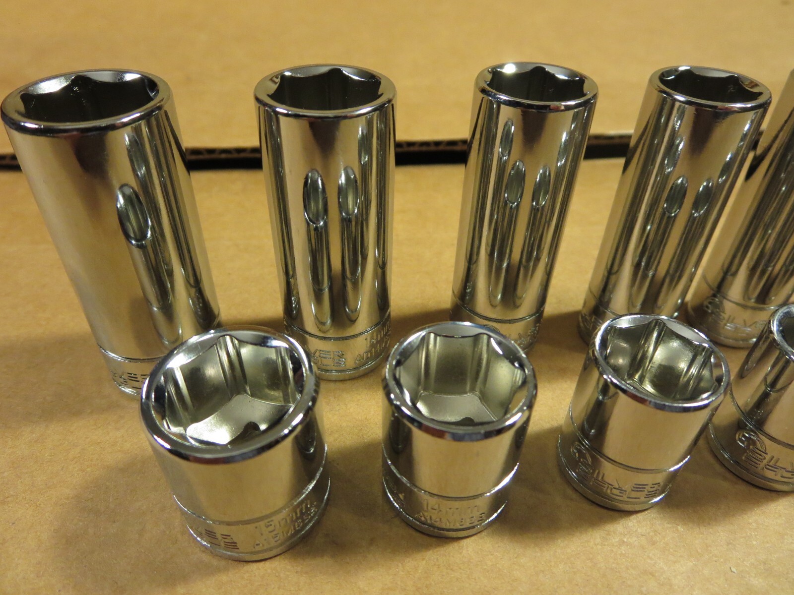 MATCO SILVER EAGLE 1/4″ DRIVE 26-PC METRIC 6 point SOCKET set w/ 2 extensions