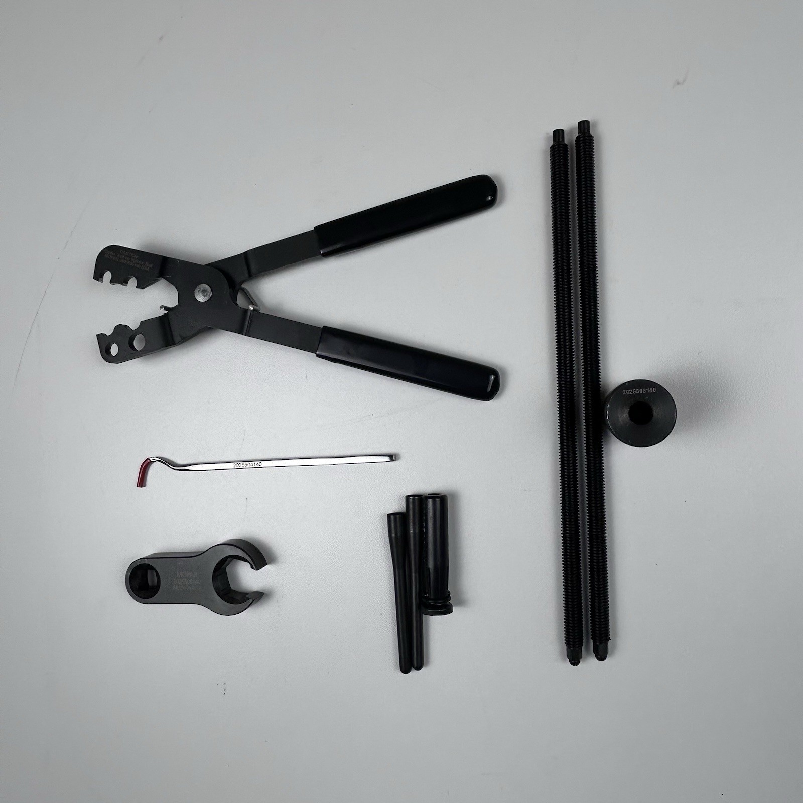Miller Mopar 2025500140 Kit, Fuel Injector (Missing Side cutters)