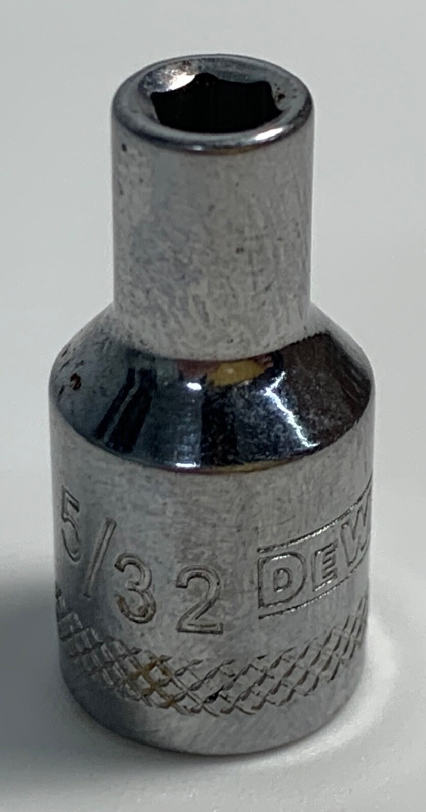 De Walt 5/32″ x 1/4″ Dr Shallow Polished Chrome Socket 86-021D 6Pt Free Ship