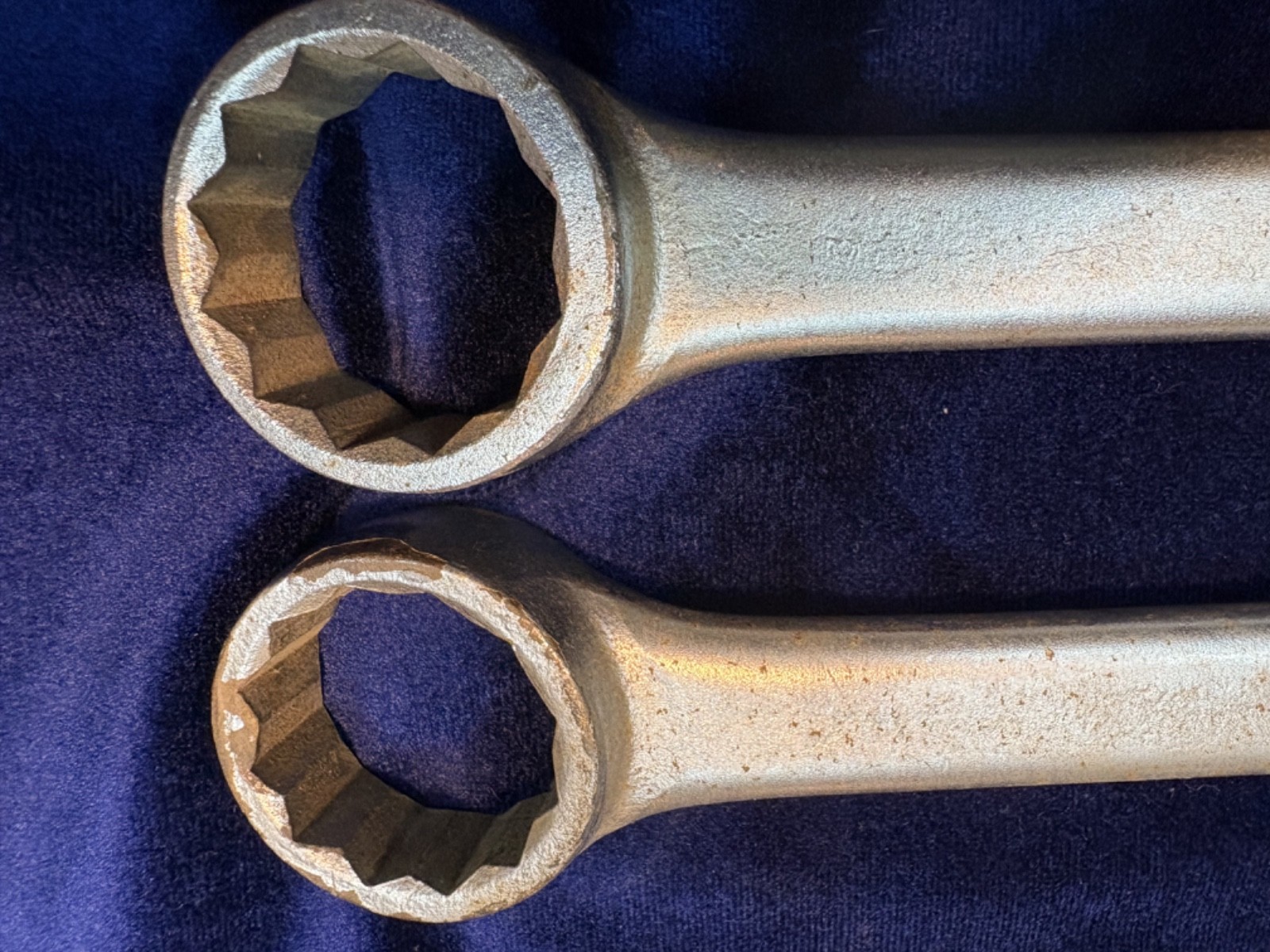 (2) Two Proto 1-1/4″ x 1-5/16″ SAE Box End Wrench 1155 Satin Made in USA