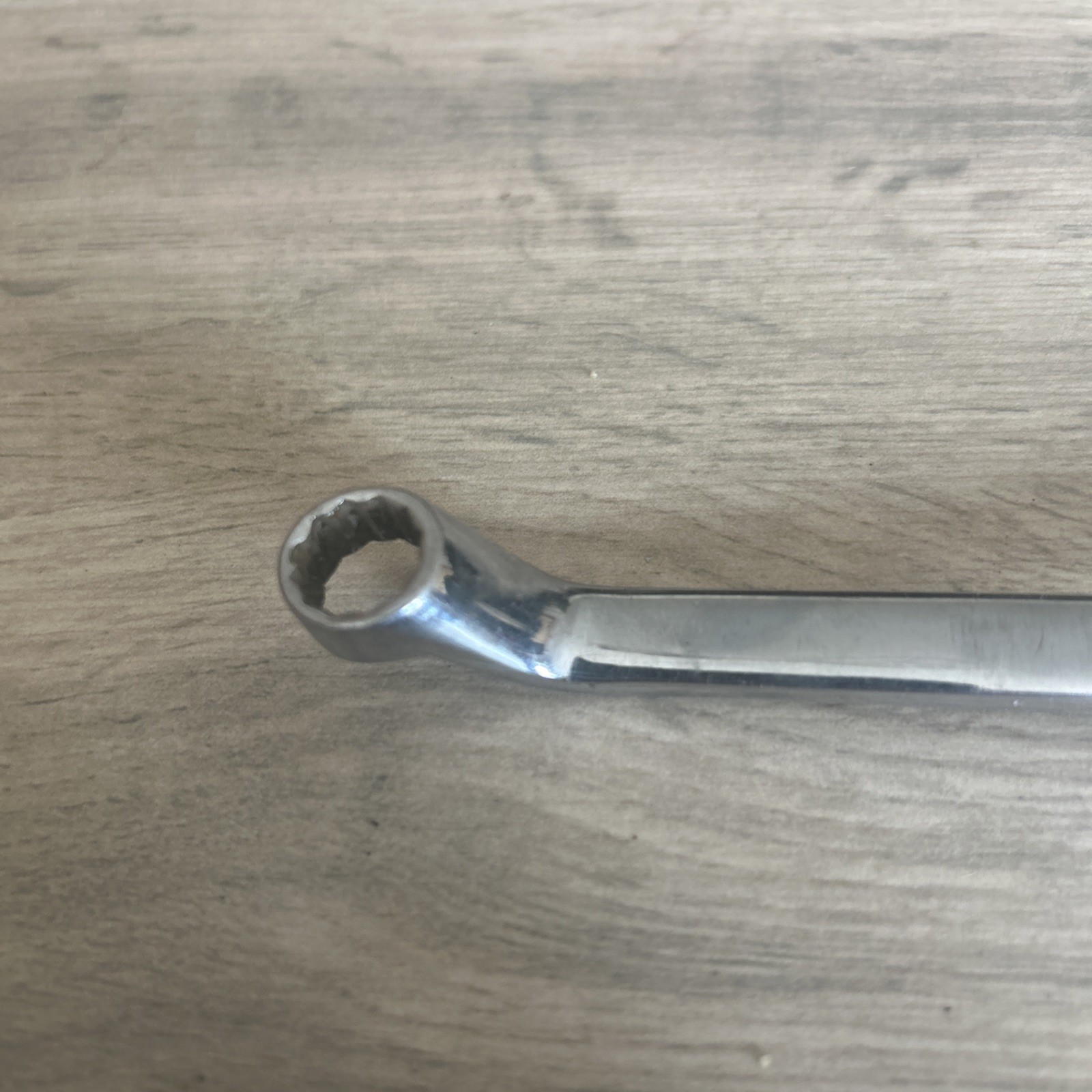 Snap On XOM1011 10mm 11mm Offset Metric Ring Spanner Box End Wrench USA