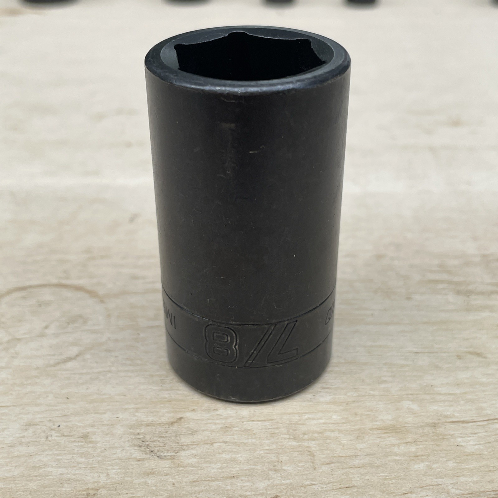 Snap-On Tools USA 1/2″ Drive 7/8″ SAE 6pt Semi Deep Impact Socket IMS280