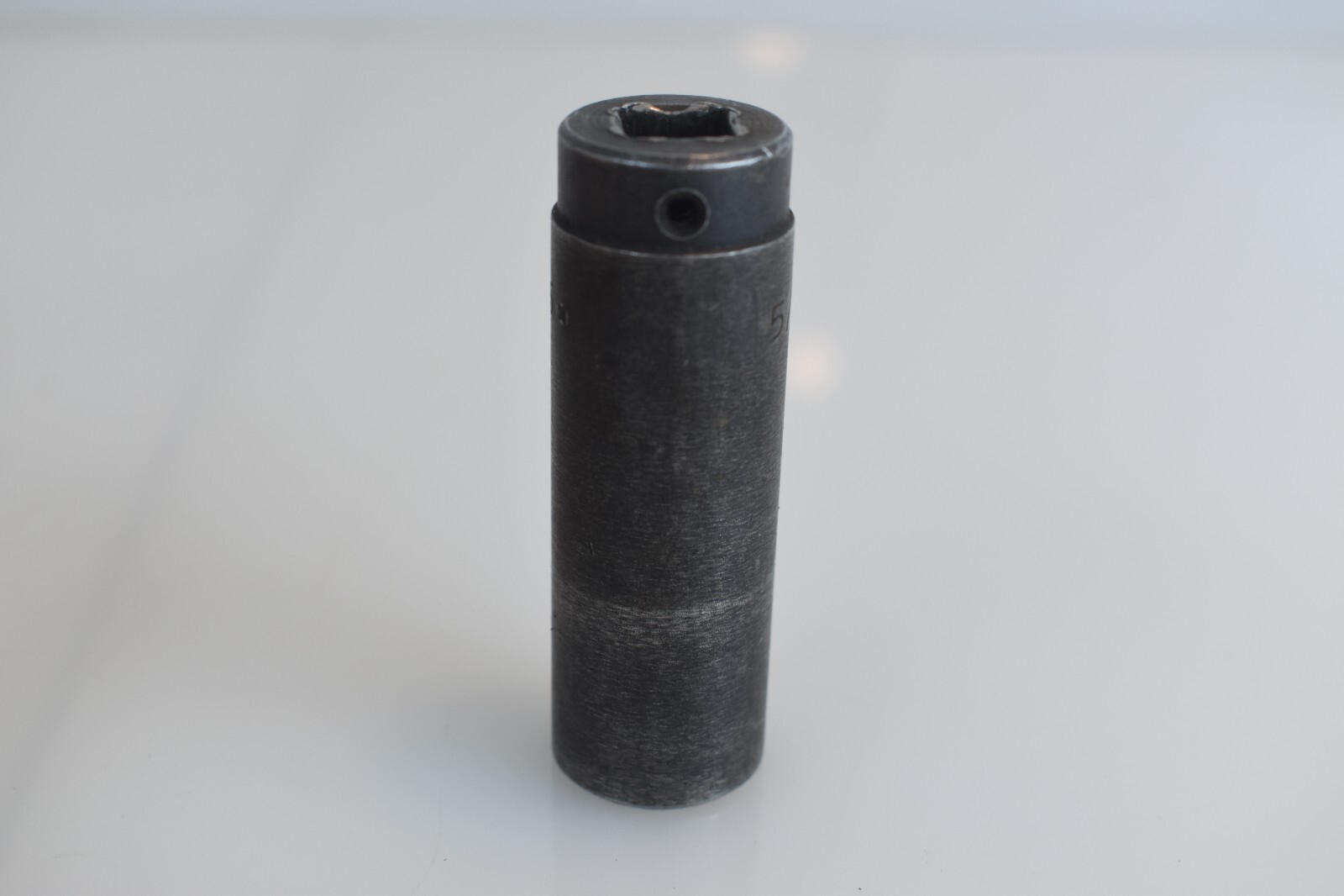 Mac Tools USA XDP206 5/8″ SAE Deep Impact Socket 3/8″ Drive 6 Point Oxide