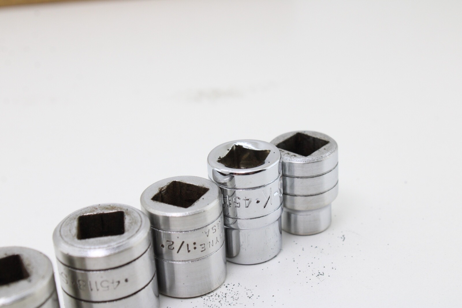 S-K Tools 45128-45112 7/8″-3/8″ 3/8″ Drive 9 Piece 12/6 Point Sockets Set USA