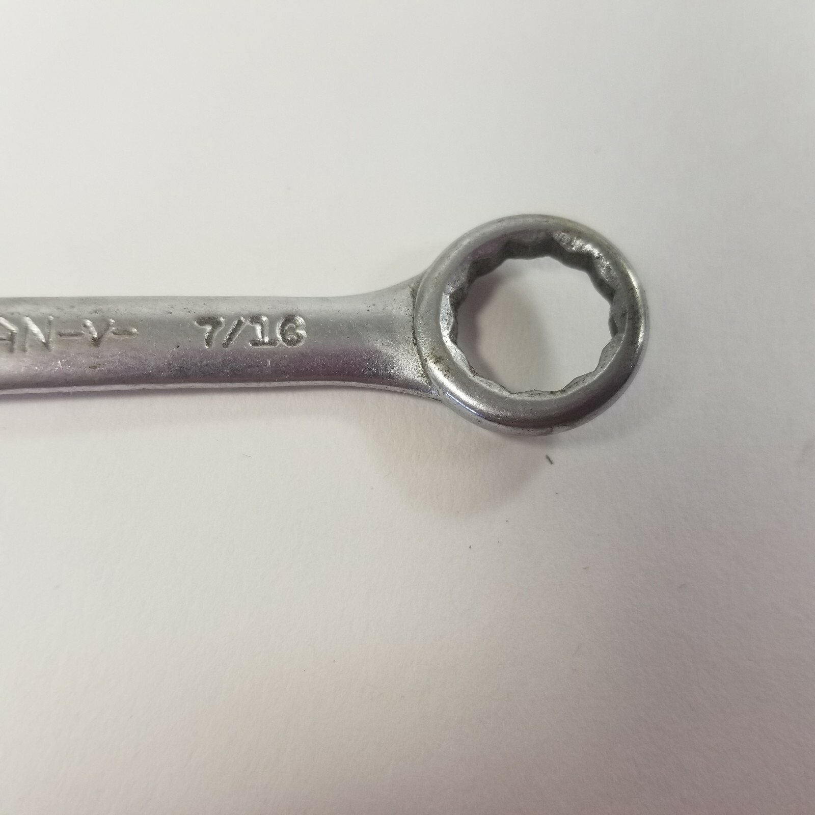 Craftsman 3/8″ x 7/16″ 12 Point Midget Ignition Combination Wrench -V- Series