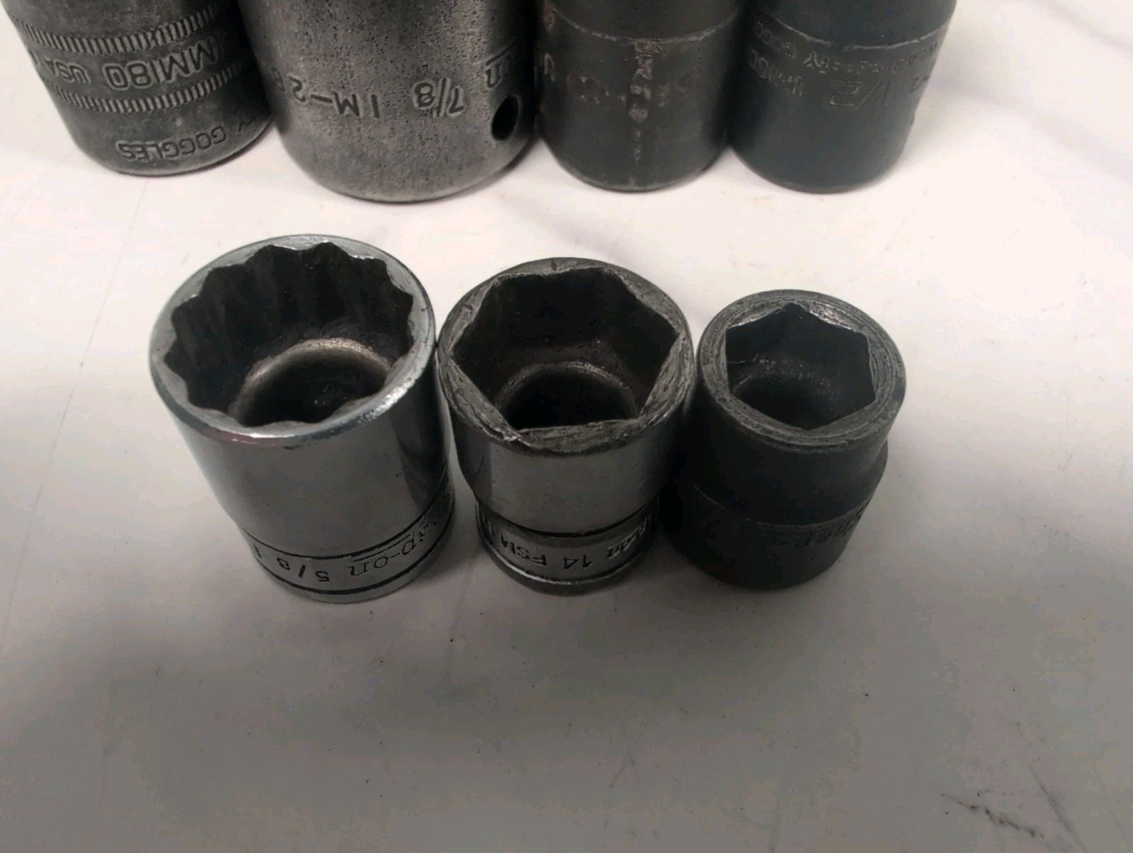 Snap-On Tools 3/8″ & 1/2″ Drive 6pt SAE & Metric Socket Lot of 7 USA