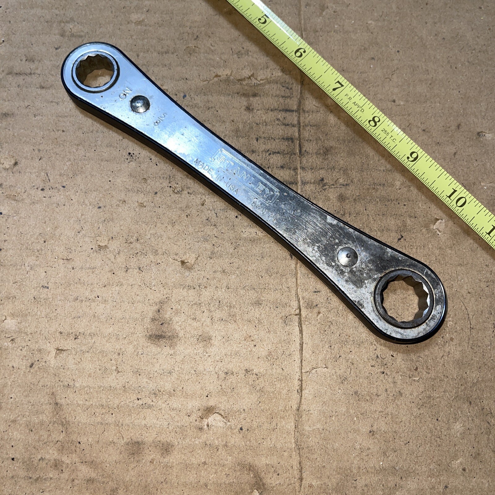 Vintage Stanley USA 85-279 5/8 in X 3/4 in SAE Ratcheting 12 point box wrench