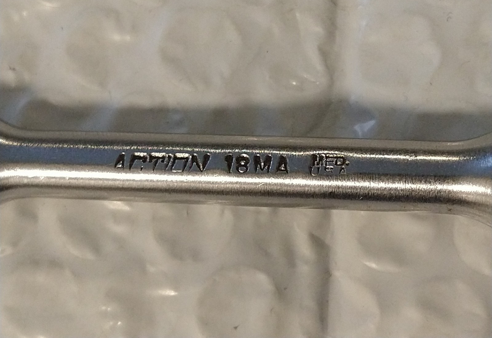 ACTION TOOLS 18MA, 1/4″ DRIVE, BREAKER BAR, 5″ LONG *KNURLED*