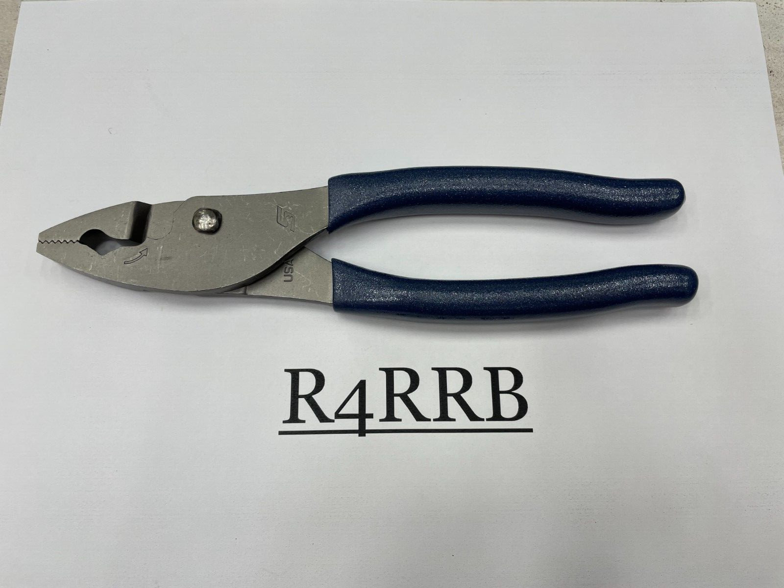 Snap-on Tools USA NEW STYLE POWER BLUE Soft Grip 8″ Flank Jaw Pliers HJ47ACFMB