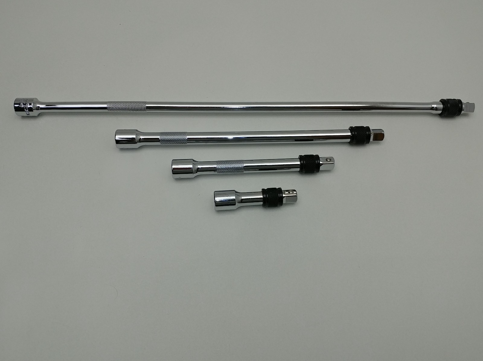4 Piece 3/8″ Drive Ratchet Extension Set 3″ 6″ 10″ & 18″ Quick Release Lock End