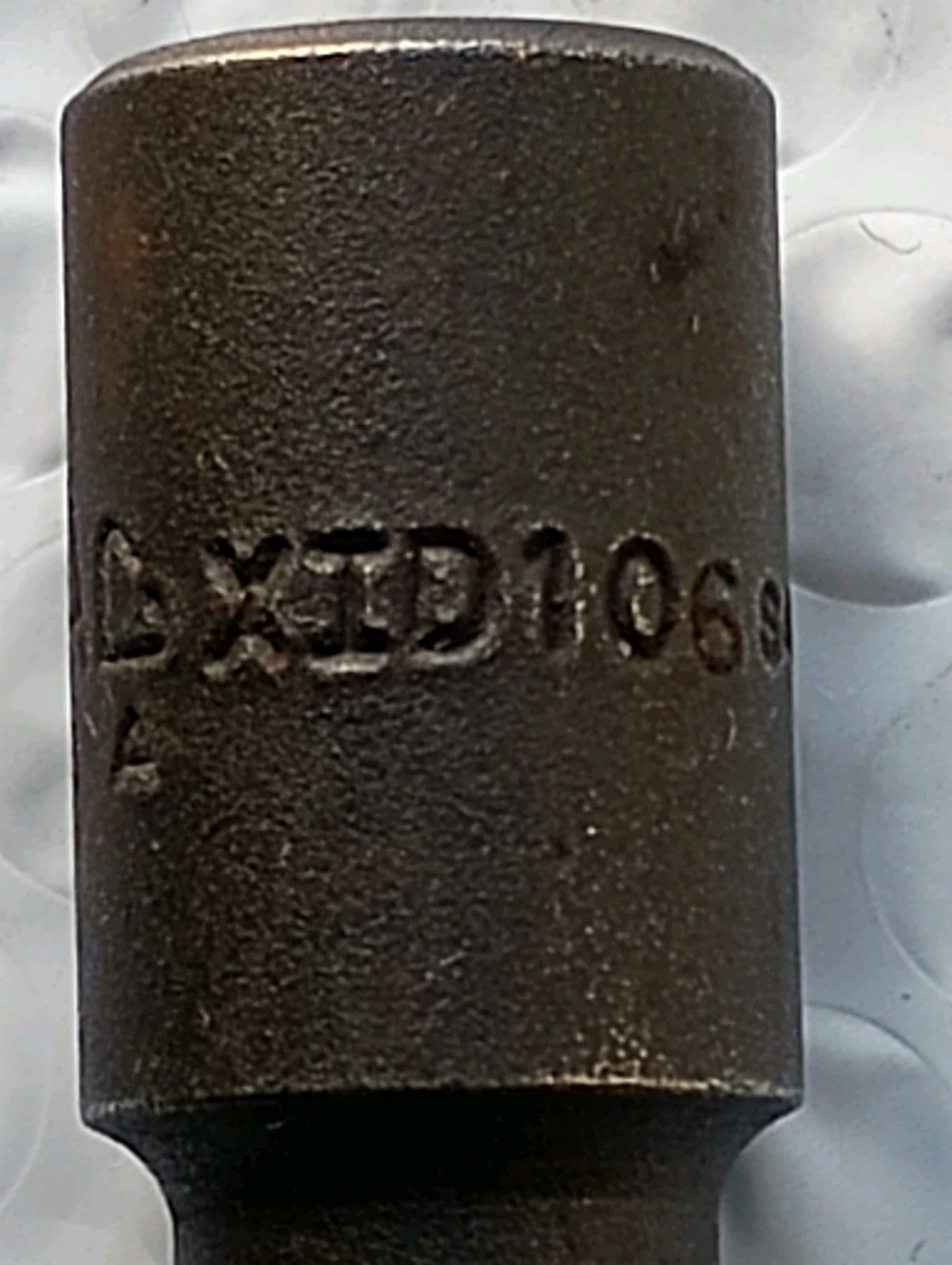 MAC TOOLS XID106, 3/8″ SOCKET DRIVEN, 5/16″ HEX IMPACT SHANK BIT HOLDER.