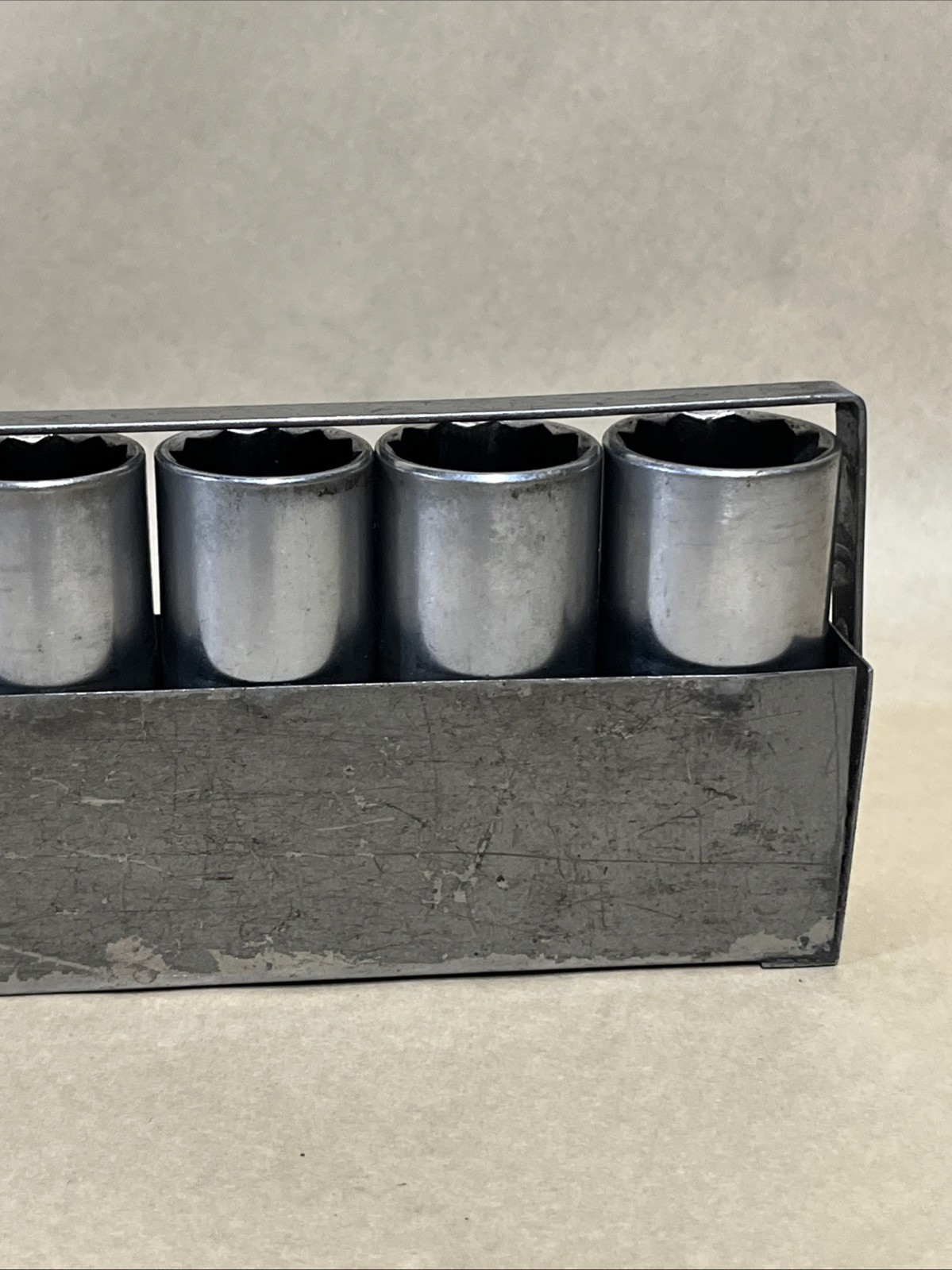 Craftsman USA 1/2” Drive Deepwell Socket Set 12pc -V- Series 12 Point Metal Rack