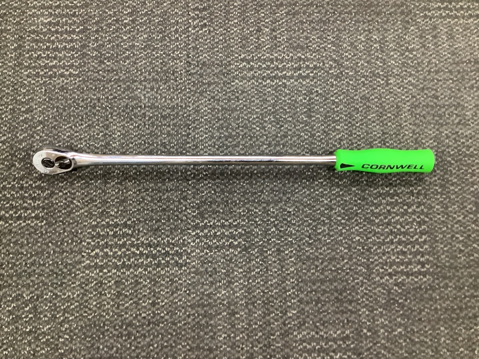Cornwell Tools USA JR40L Green Soft Grip 18″ Long 30 Tooth 3/8″ Drive Ratchet
