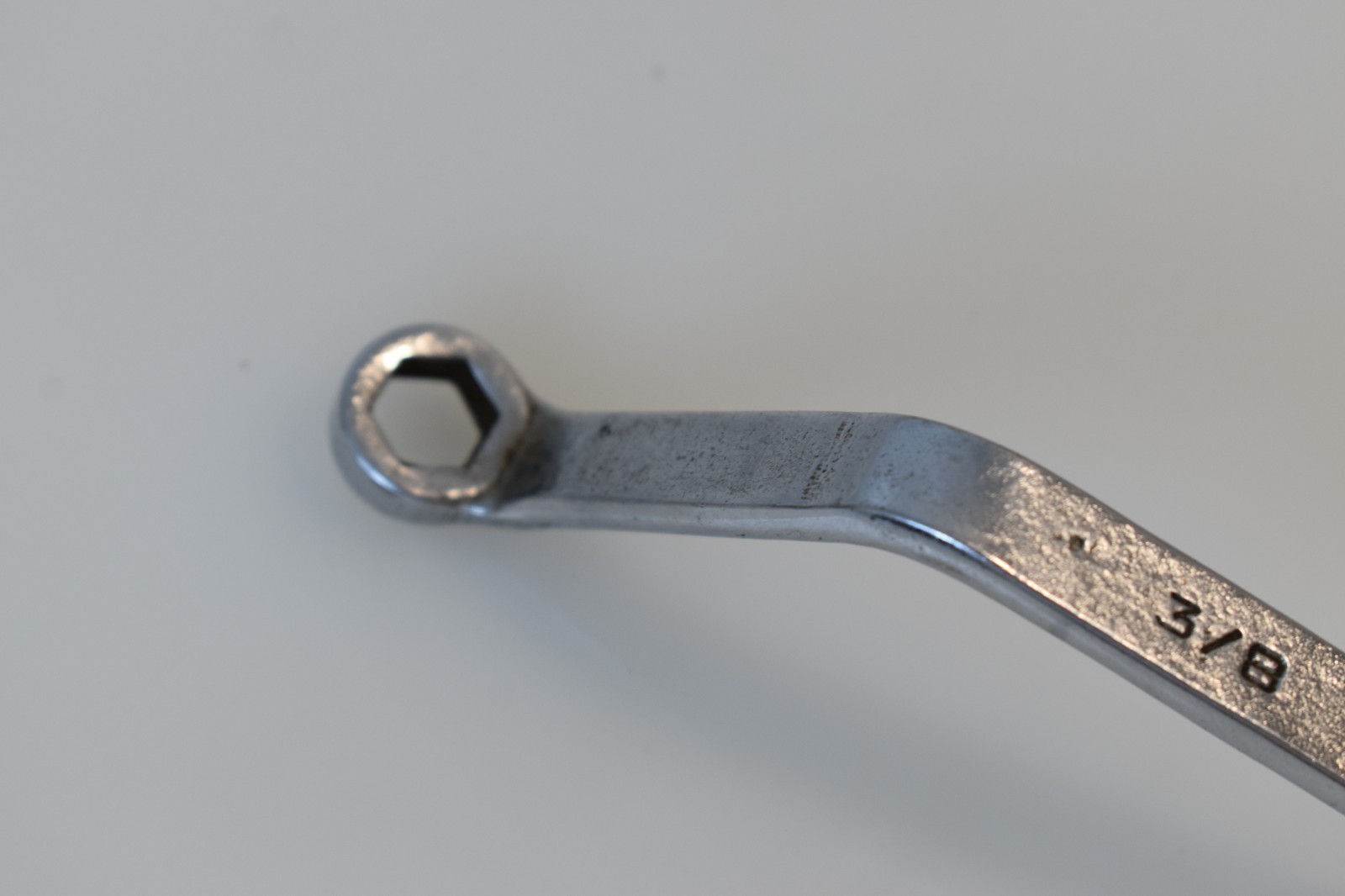 Mac Tools USA S110 1/4″ x 3/8″ SAE Brake Bleeder Box Wrench 6 Point USA