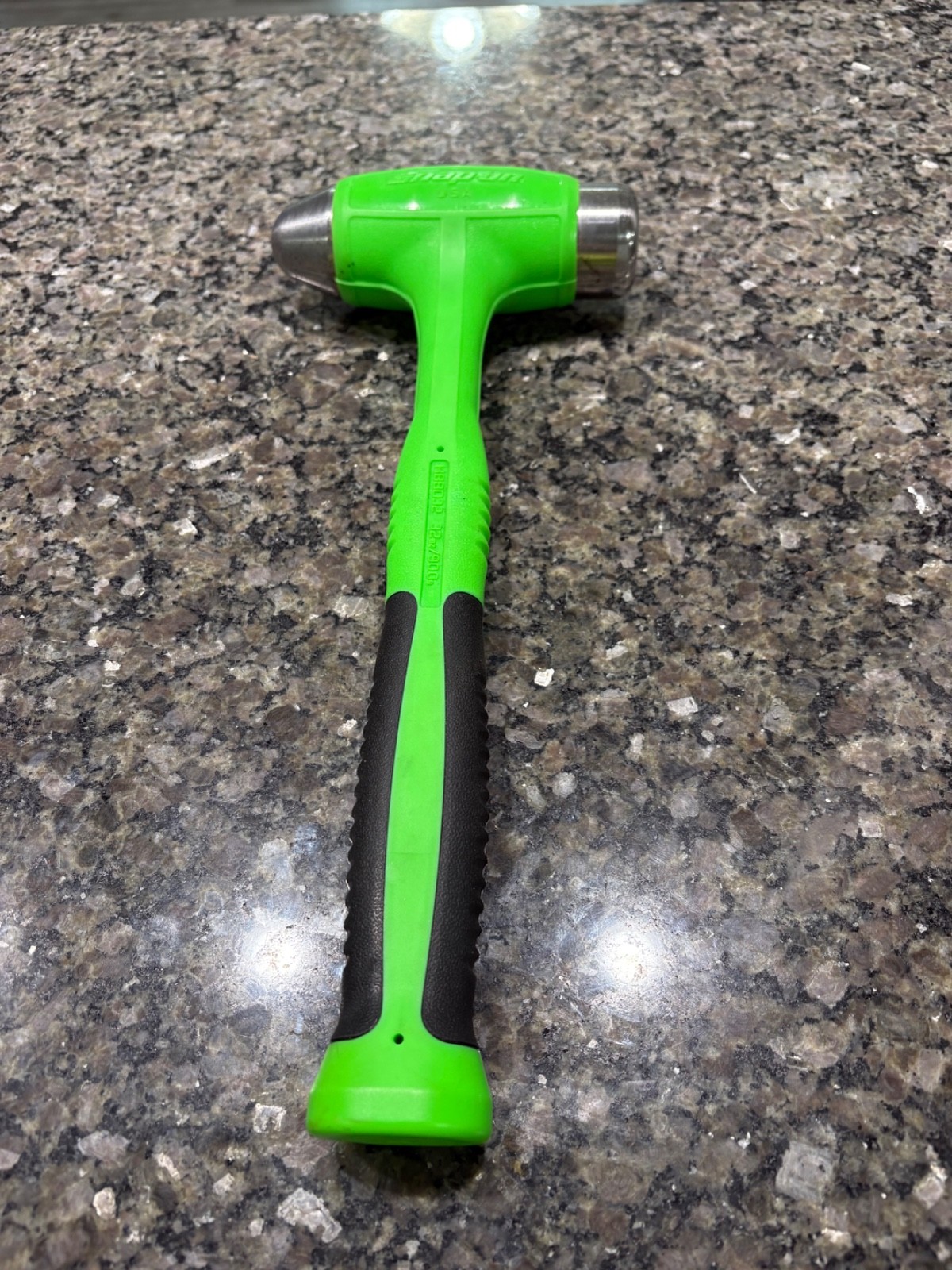 New Snap-On 32 oz Ball Peen Soft Comfort Grip Dead Blow Hammer Green HBBD32 900g