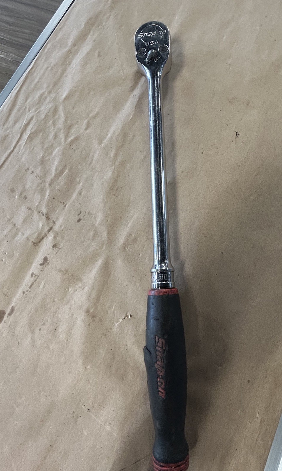 Snap-On SHL80A 1/2″ Drive Soft Grip Long Handle Ratchet (Red)