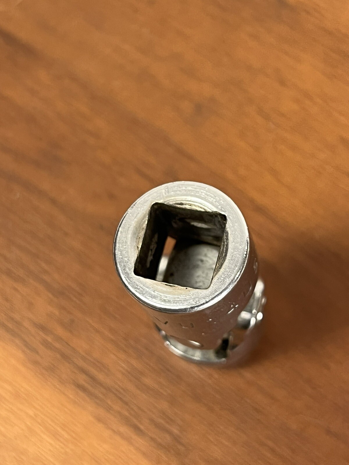 Snap on FVU14 7/16″ 12pt 3/8″ Drive Swivel Socket