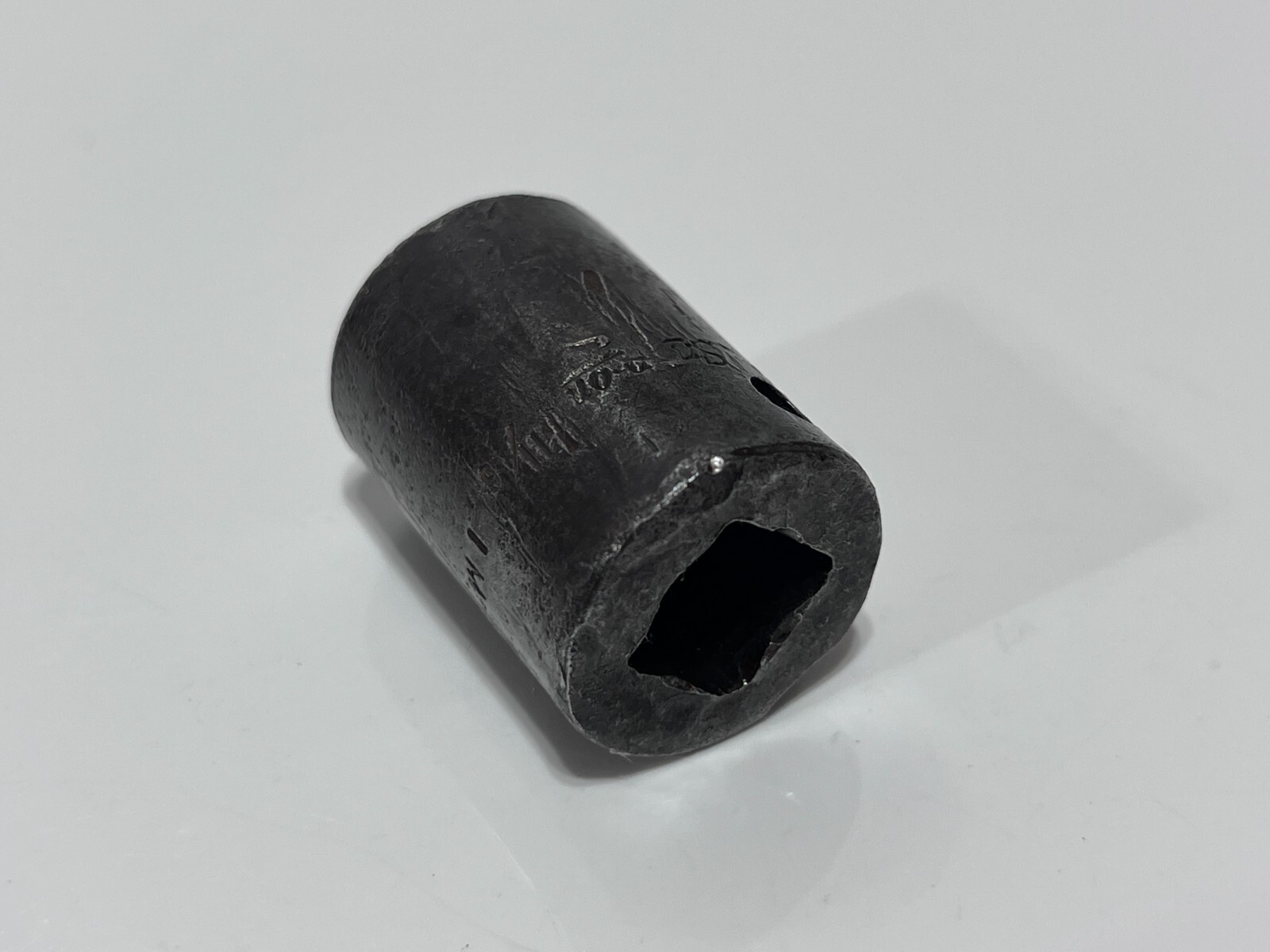 Snap-On Tools CANADA Rare IM220 11/16 Shallow Impact Socket, 1/2″ Drive, 6 Point