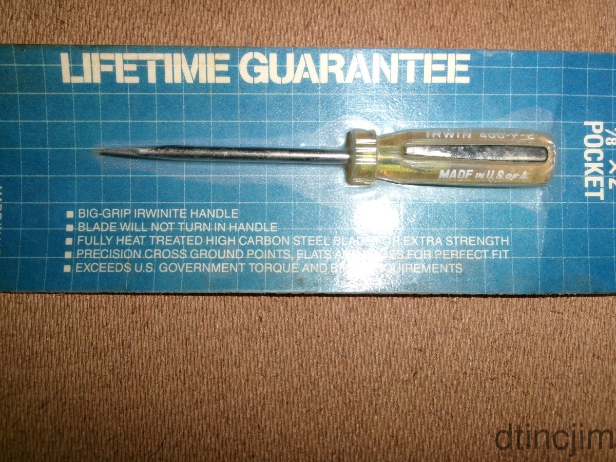 Irwin C400 P2 1/8in. x 2in. Pocket Clip Flat Blade Screwdriver
