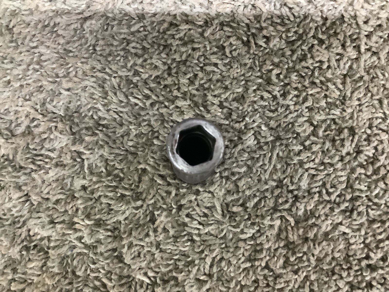 Snap On Tools USA SIM160 1/2″ SAE Deep Impact Socket 1/2″ Drive 6 Point