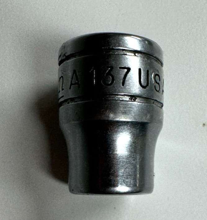 Snap-On Professional Hand Tools USA 3/8″ Drive Shock Absorber Socket Model A137