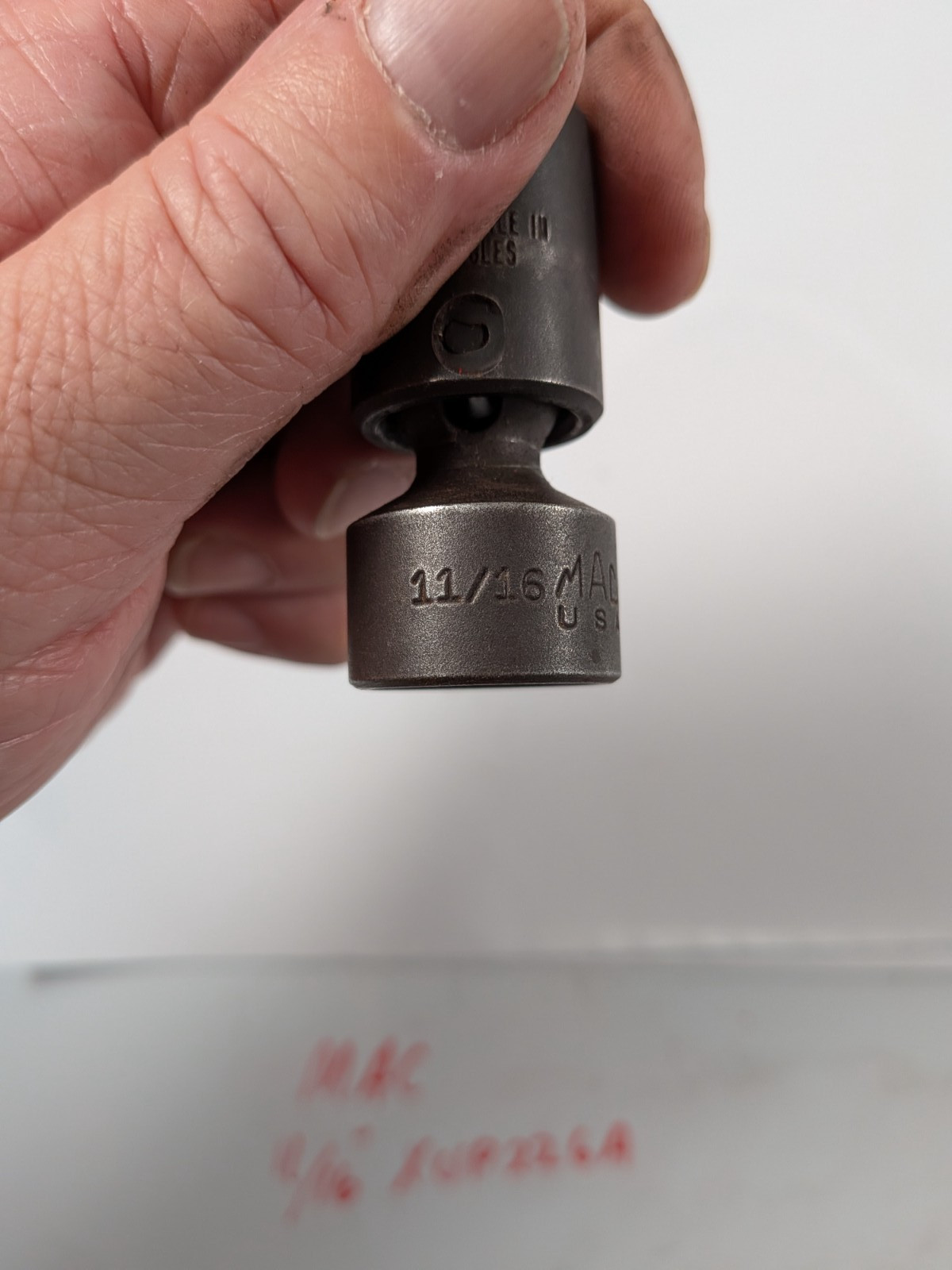 Mac XUP226A 11/16″ Universal Impact Socket 3/8″ Drive