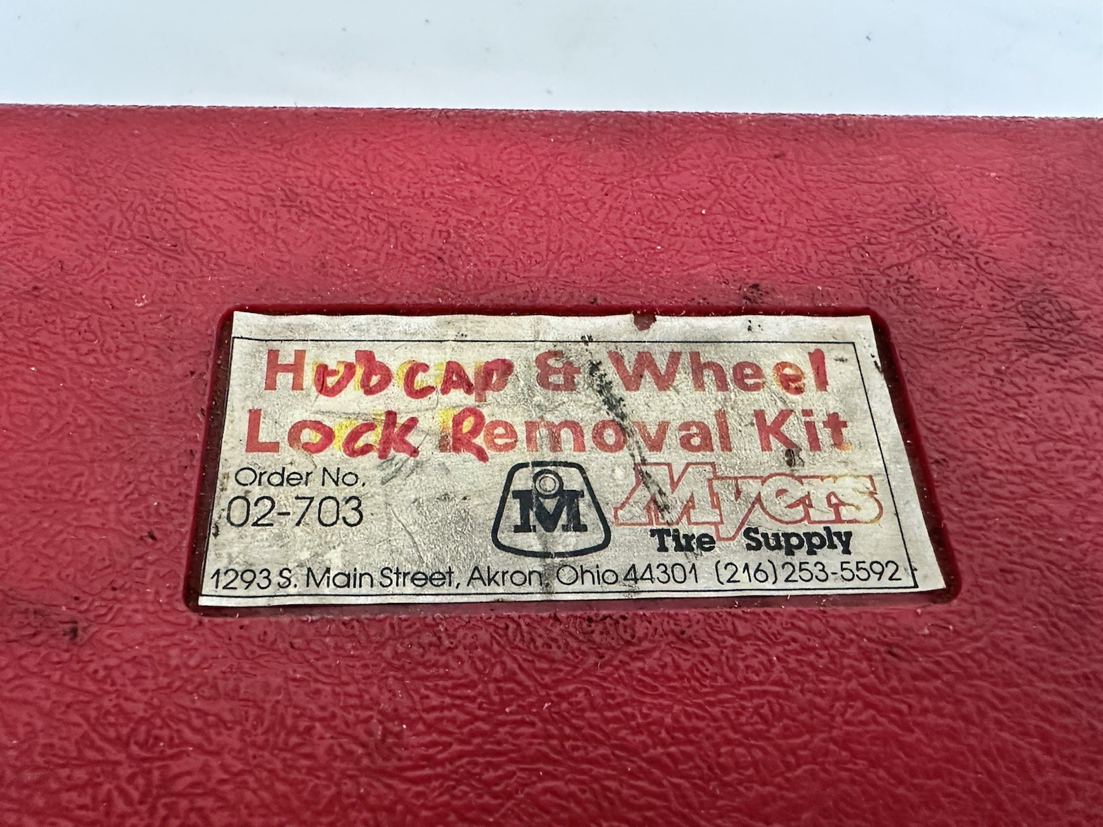 Hubcap & Wheel Lock Removal Kit – GM and Ford/Chrysler MADE IN USA