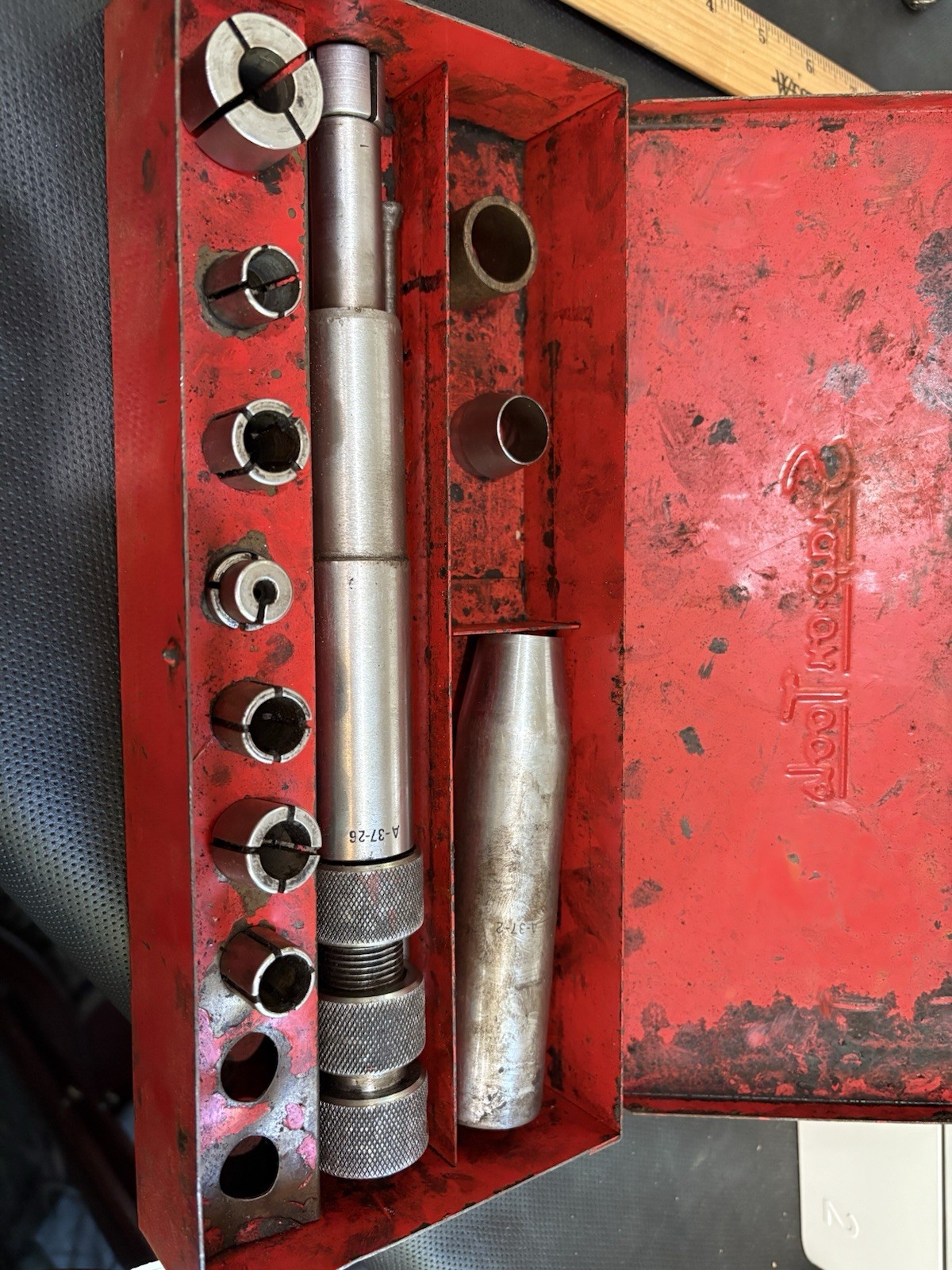 Snap On Tools USA Clutch Alignment Set A37-26 in Metal Case.See details