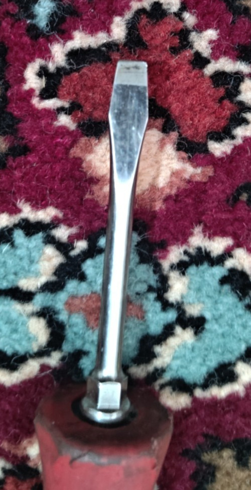 Snap On SGD2B Screwdriver 7/32” In Classic Red Instinct Handle