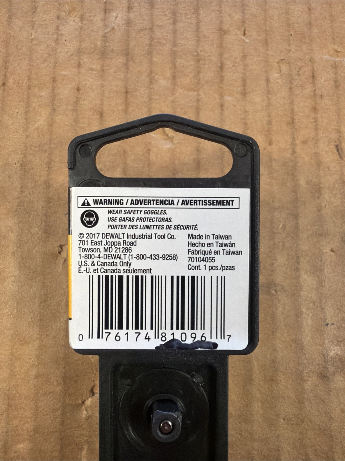 (F1526) DeWALT DWMT81096 1/4″ Quick Release Reversible Ratchet, Pear Head