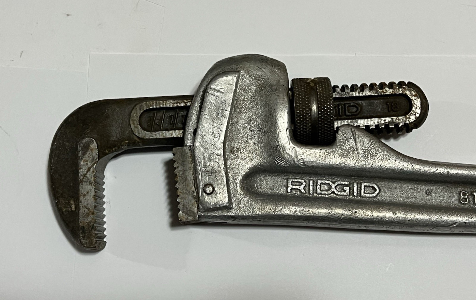 RIDGID 818 Ridge Tool Co 18″ Aluminum Heavy Duty Straight Pipe Wrench 31100 USA