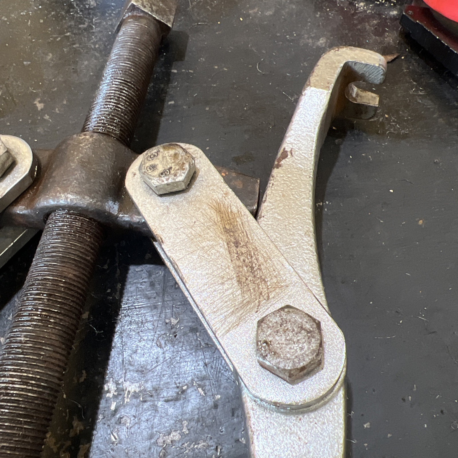 OTC USA Made Pair Of 2 Jaw Pullers 1002 1024