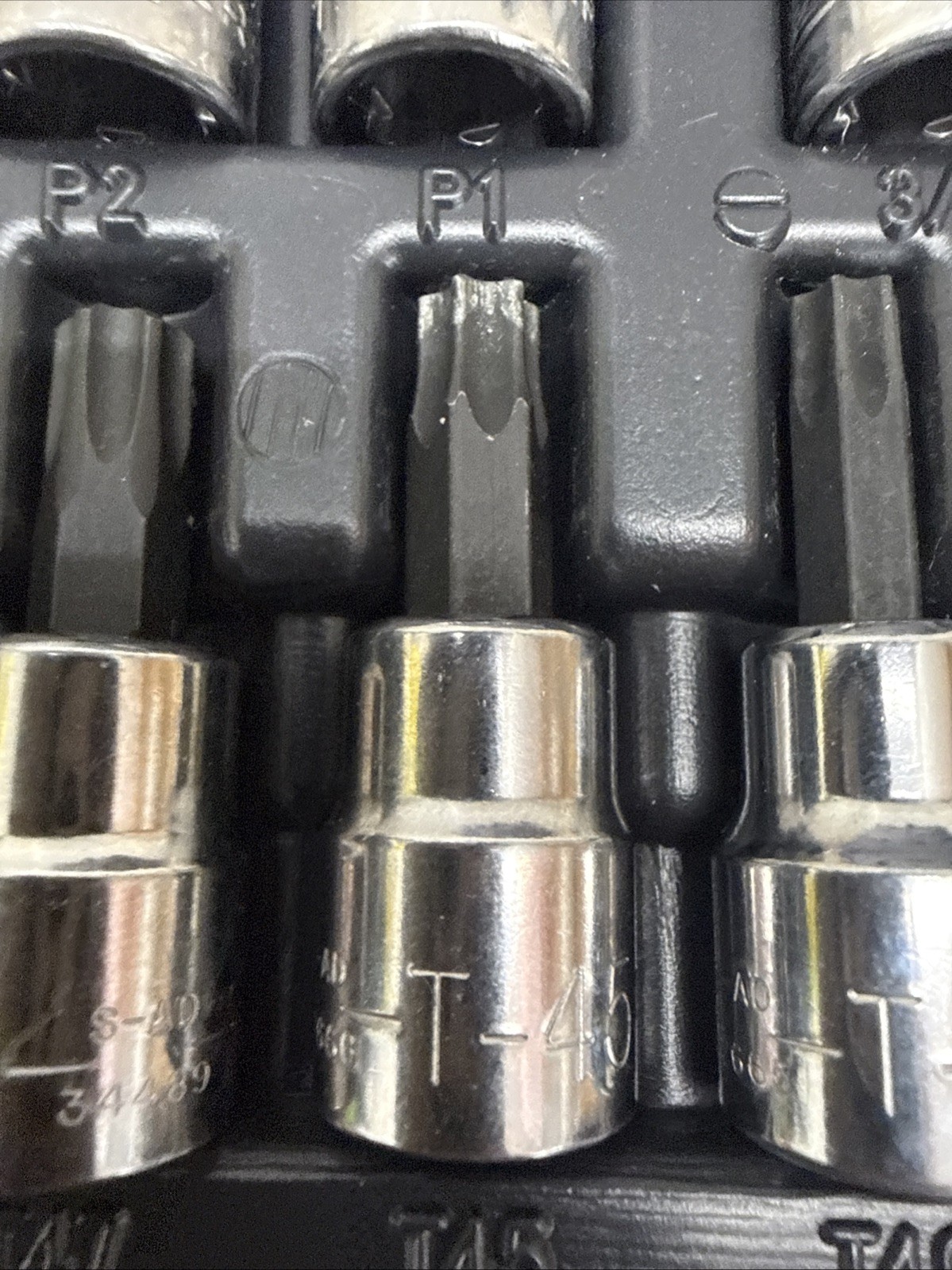 Craftsman 42 piece 1/4 and 3/8-inch Drive Bit & Torx Bit Socket Wrench Set
