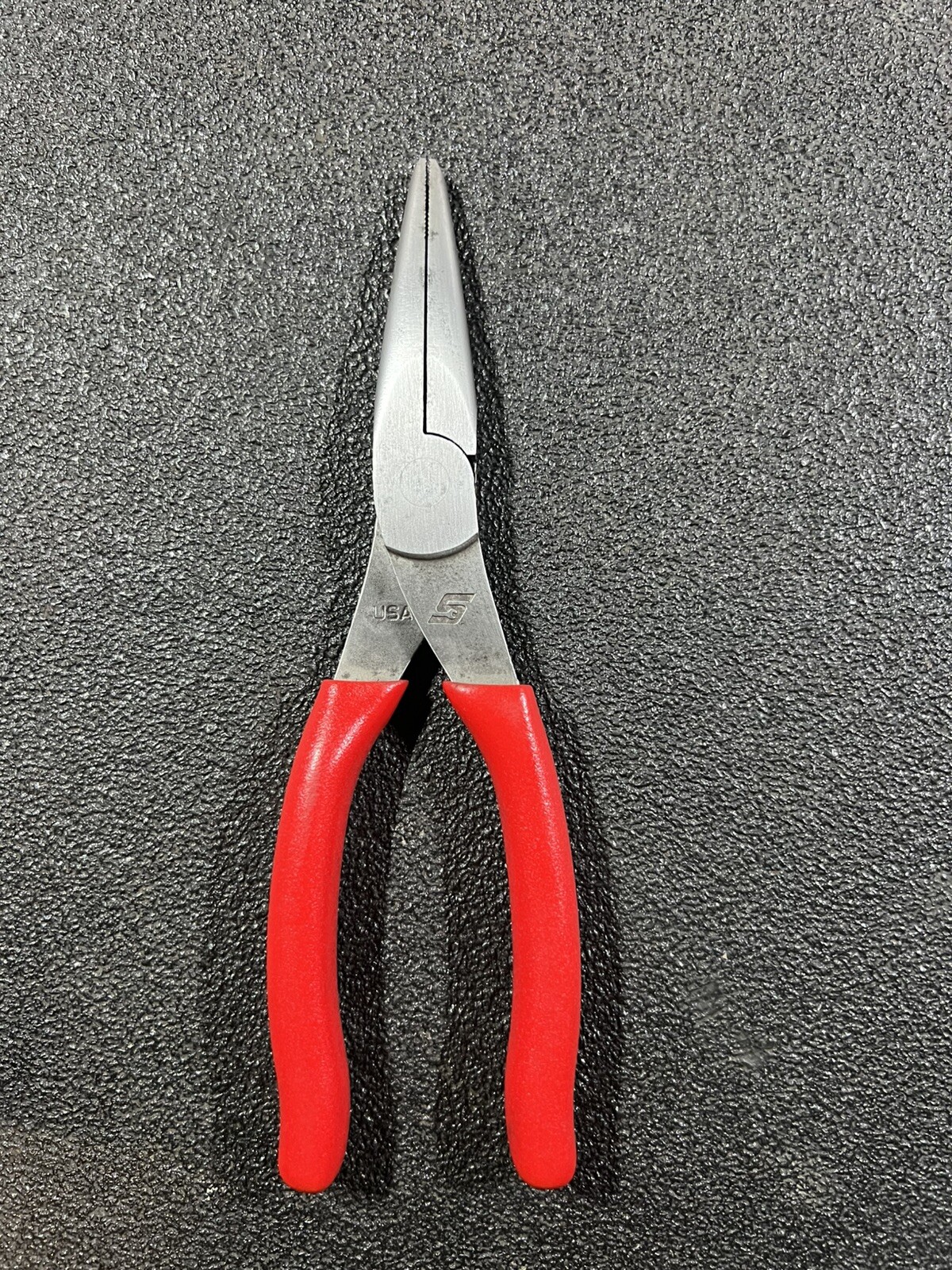 Snap-on Tools USA RED 8″ Talon Soft Grip Needle Nose Pliers 96ACF
